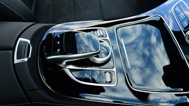 Mercedes E-Class Estate - centre console