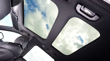 Mercedes E-Class Estate - panoramic roof