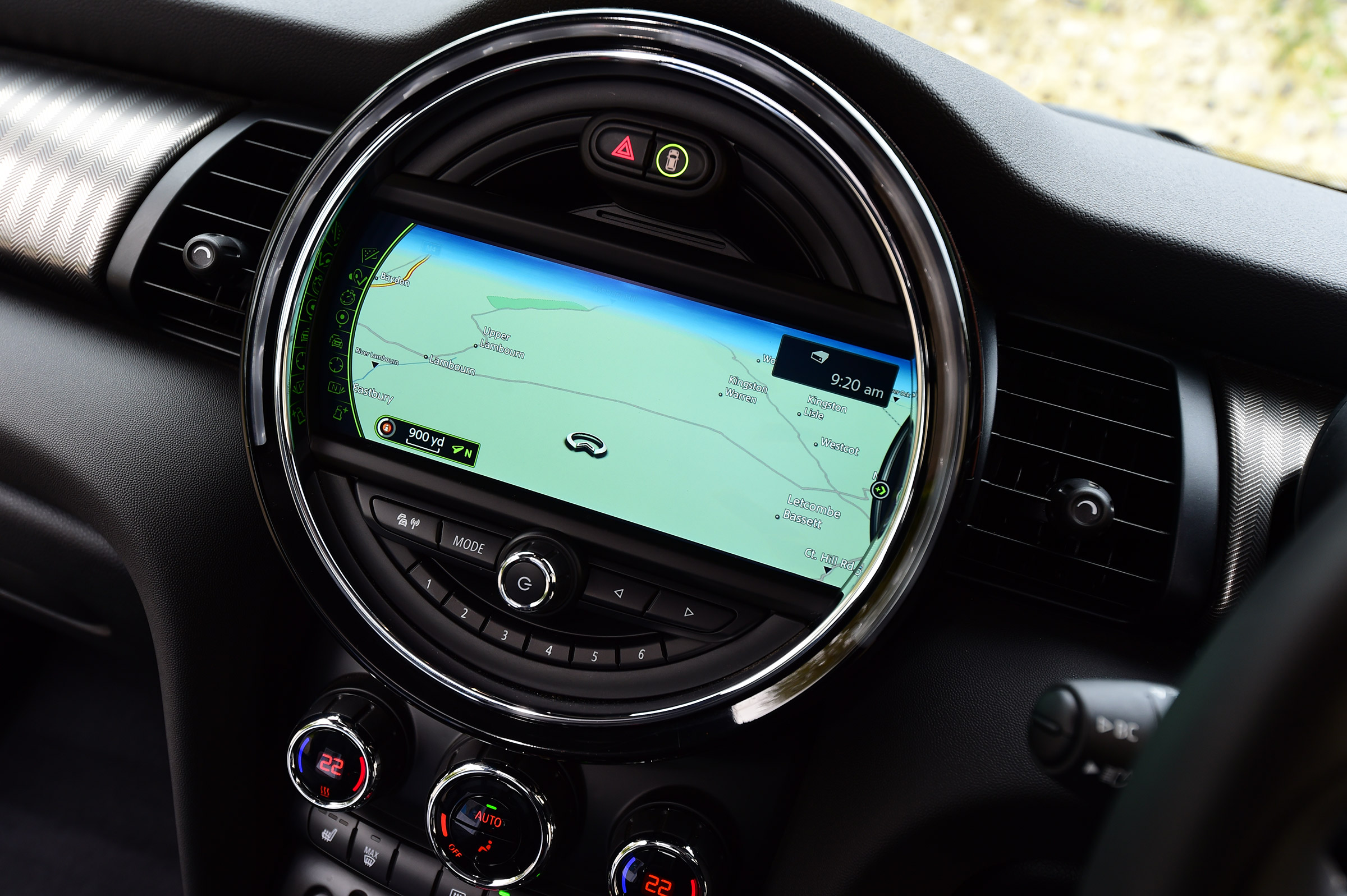MINI Seven - sat-nav