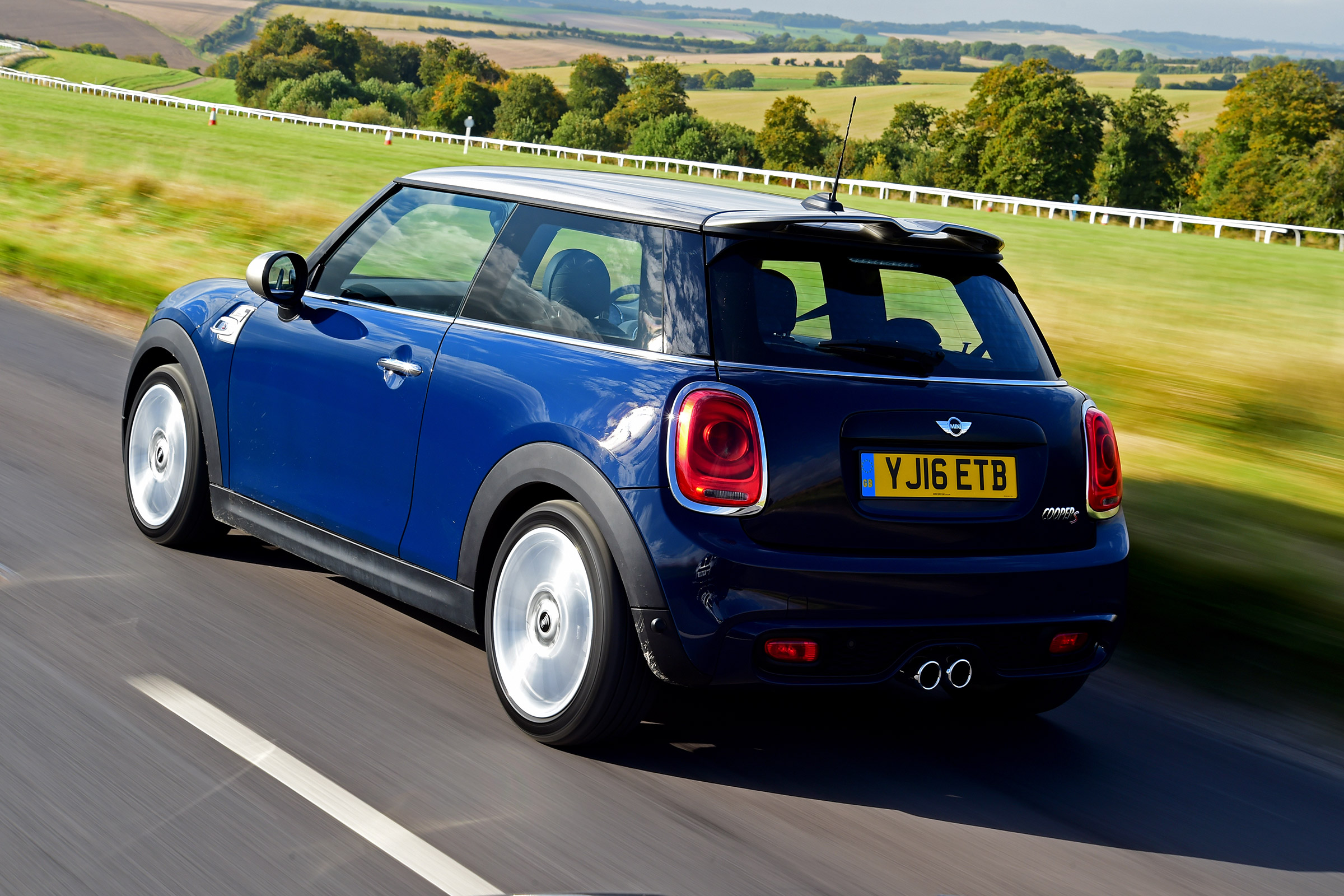 MINI Seven - rear