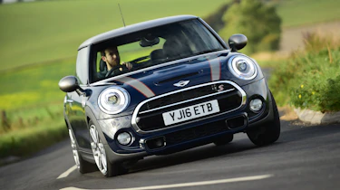 MINI Seven - front cornering