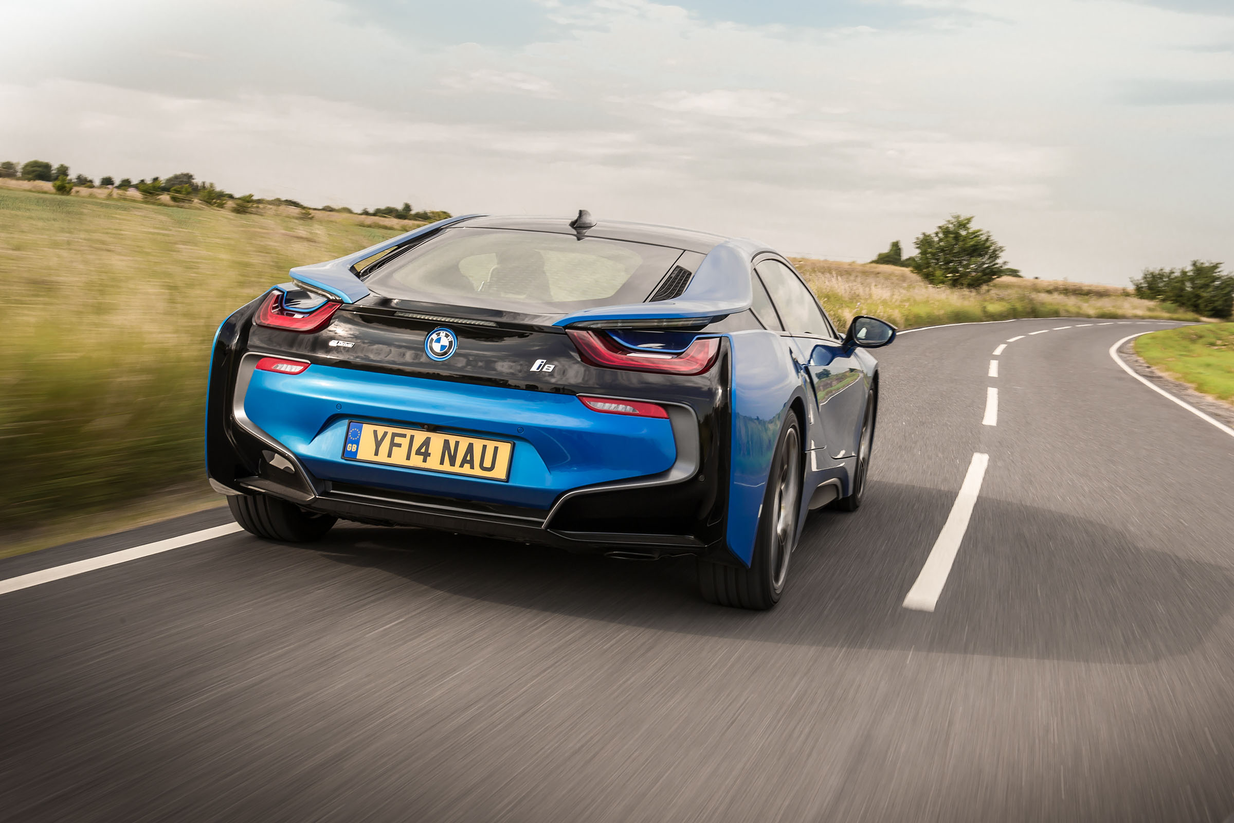 BMW i8 rear - Footballers' cars