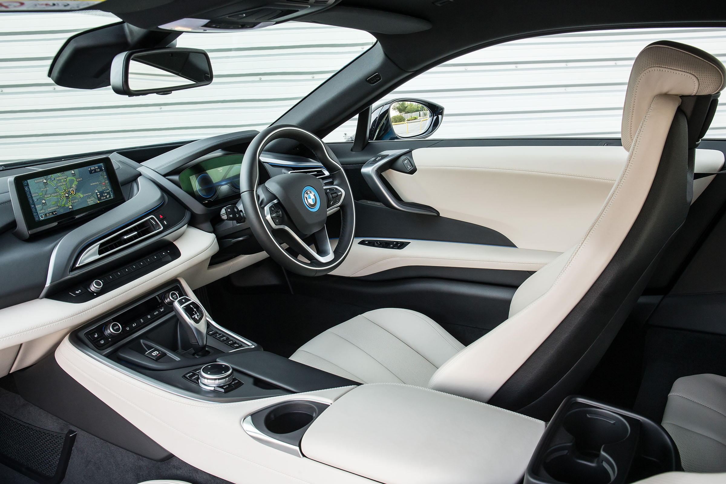 BMW i8 cabin - Footballers' cars