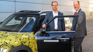 MINI Countryman PHEV - disguised
