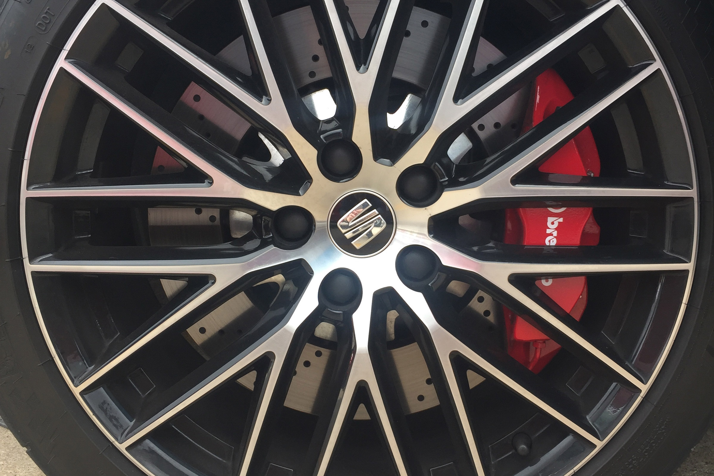SEAT Ateca Cupra - prototype wheel detail