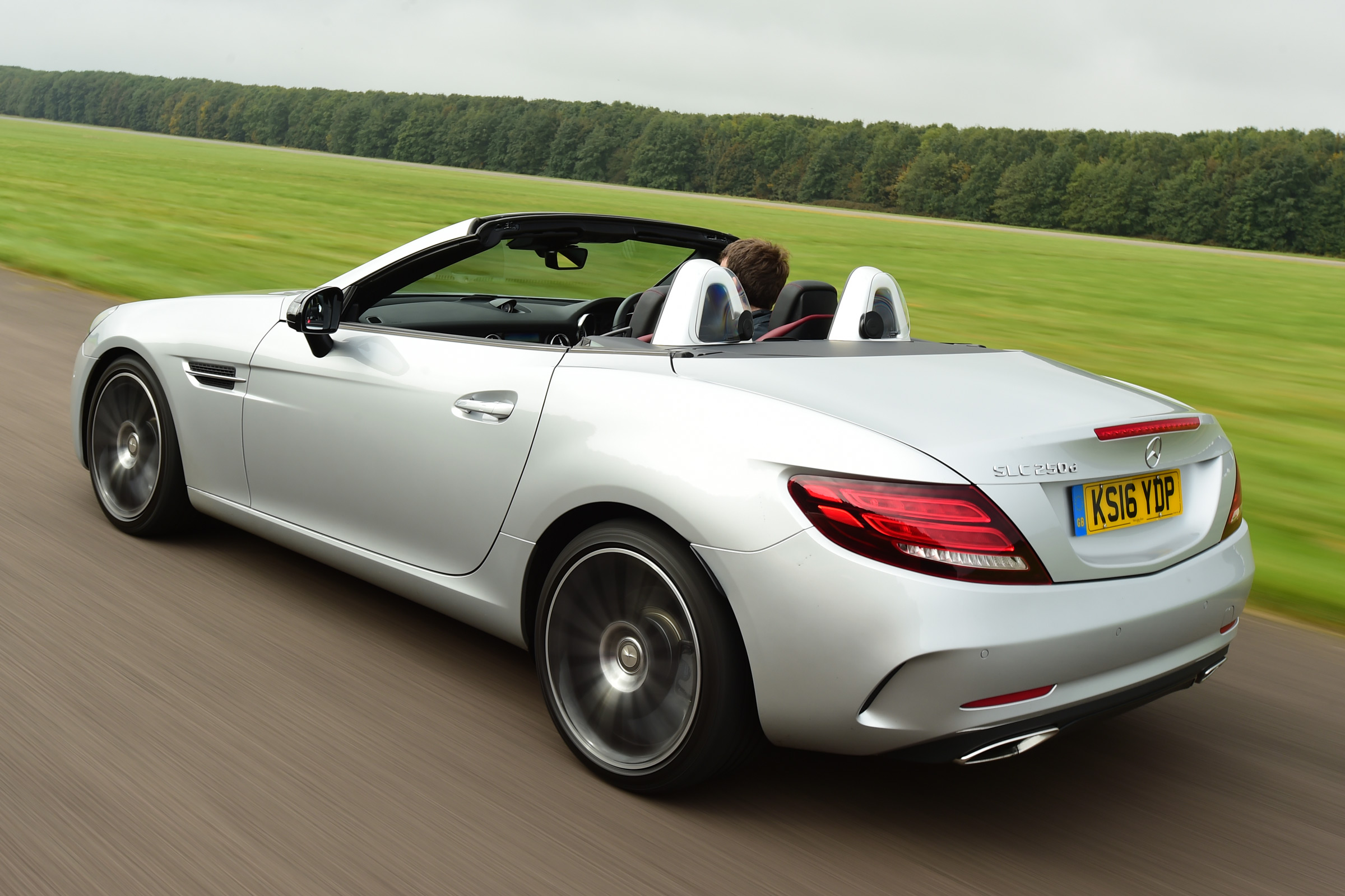 Mercedes SLC 250d - rear tracking