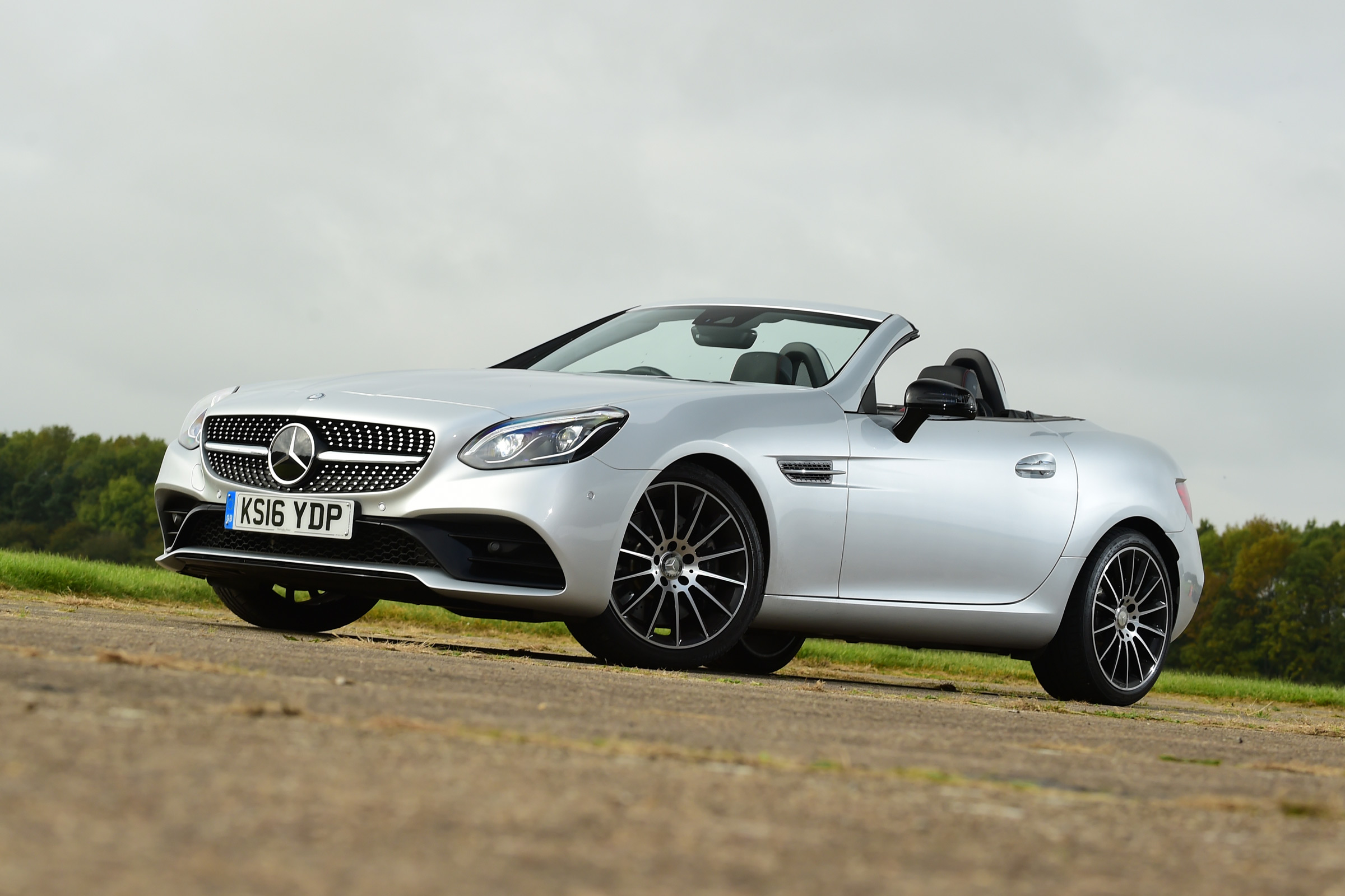 Mercedes SLC 250d - front quarter