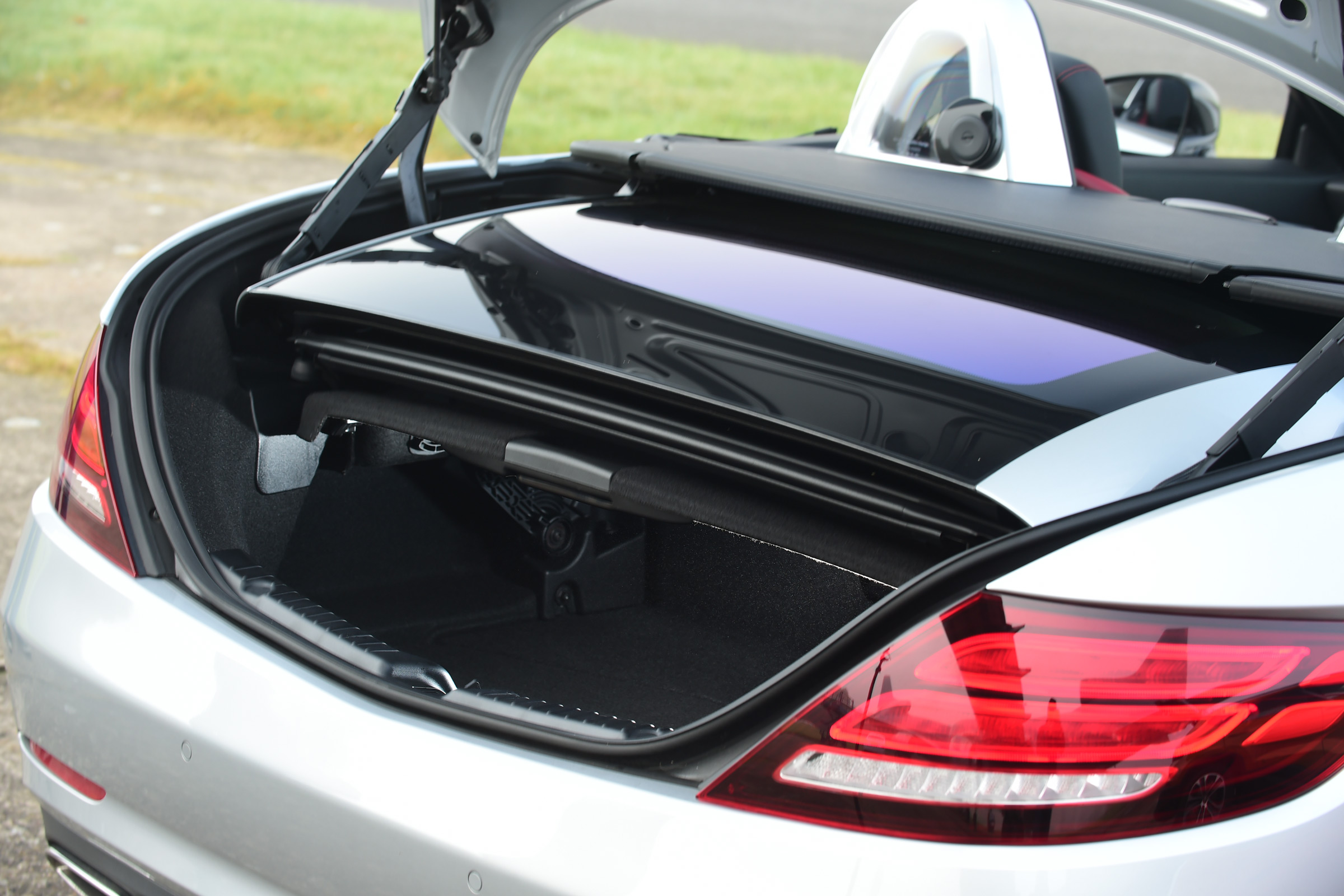 Mercedes SLC 250d - boot