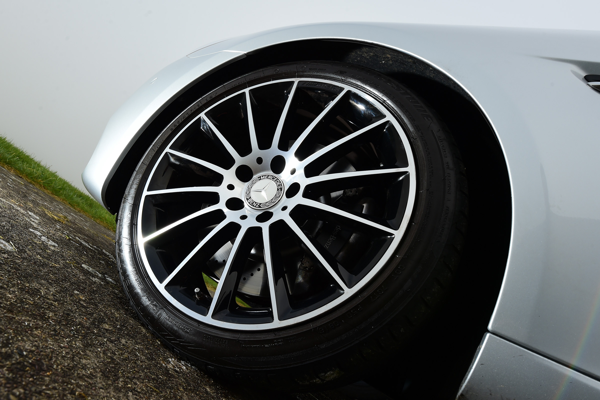 Mercedes SLC 250d - wheel