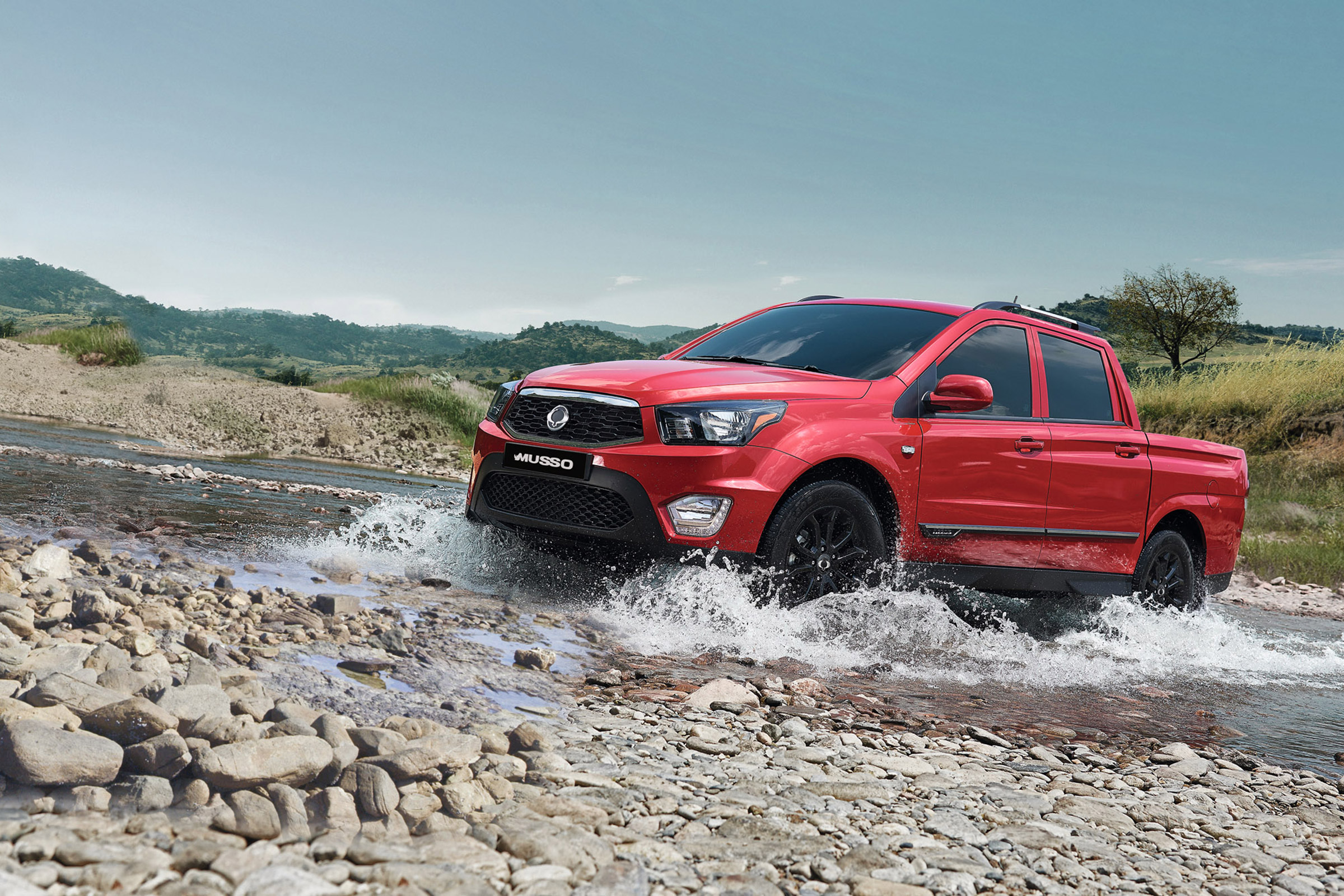 SsangYong Musso - front three quarter