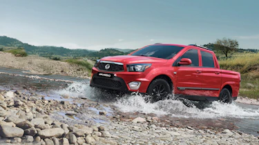 SsangYong Musso - front three quarter