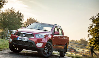 SsangYong Musso - front three quarter