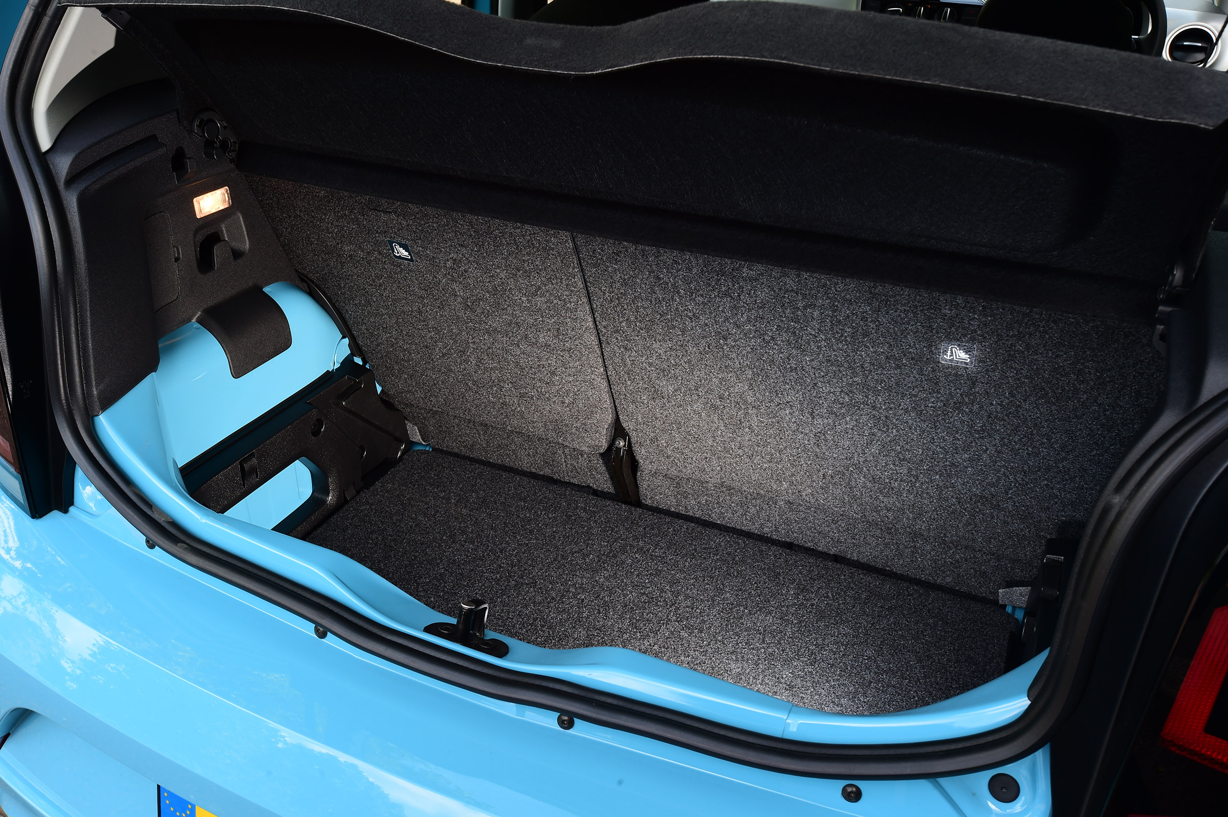 Volkswagen up! - boot