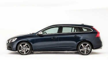 Used Volvo V60 - side
