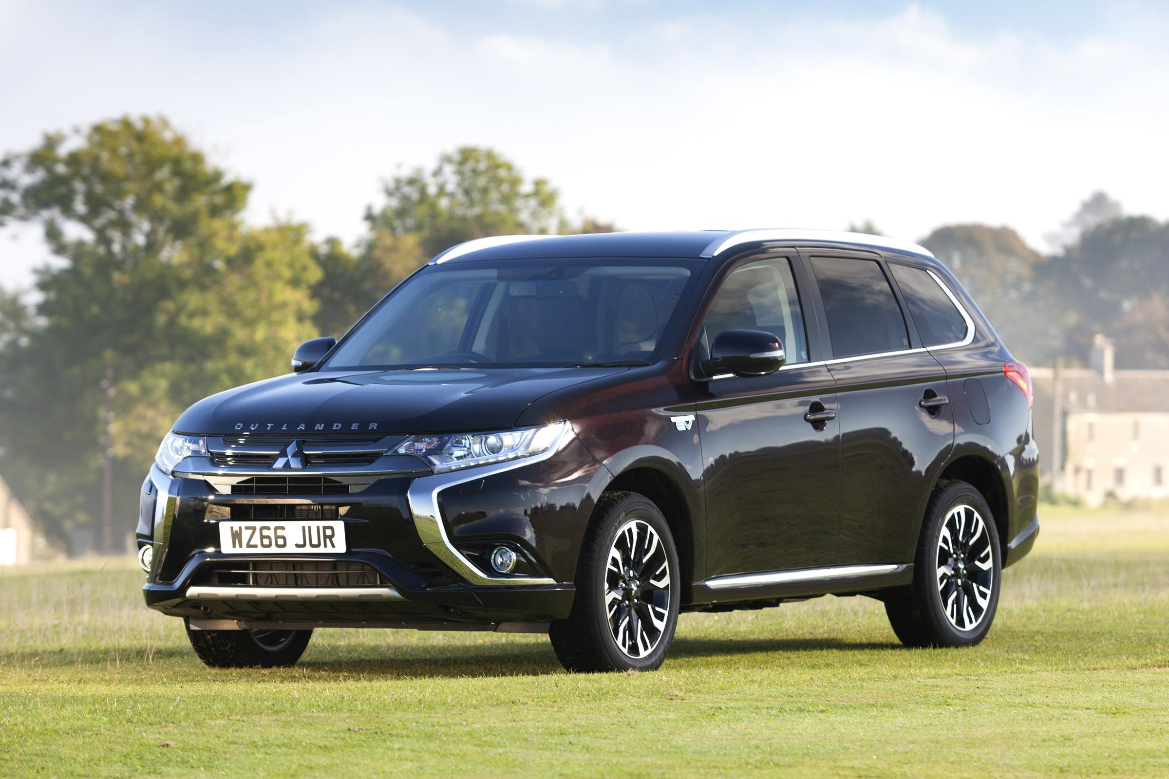 Mitsubishi Outlander PHEV Juro