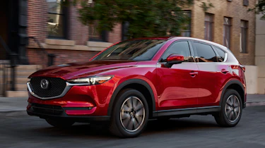 Mazda CX-5 LA Motor Show 2016 - front tracking