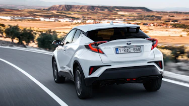 Toyota C-HR - rear action