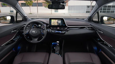 Toyota C-HR - dash