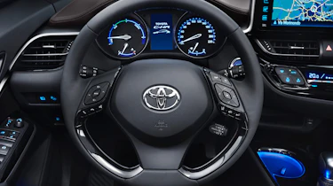 Toyota C-HR - steering wheel
