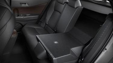 Toyota C-HR - rear seats