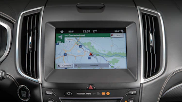 Ford Edge Vignale - infotainment