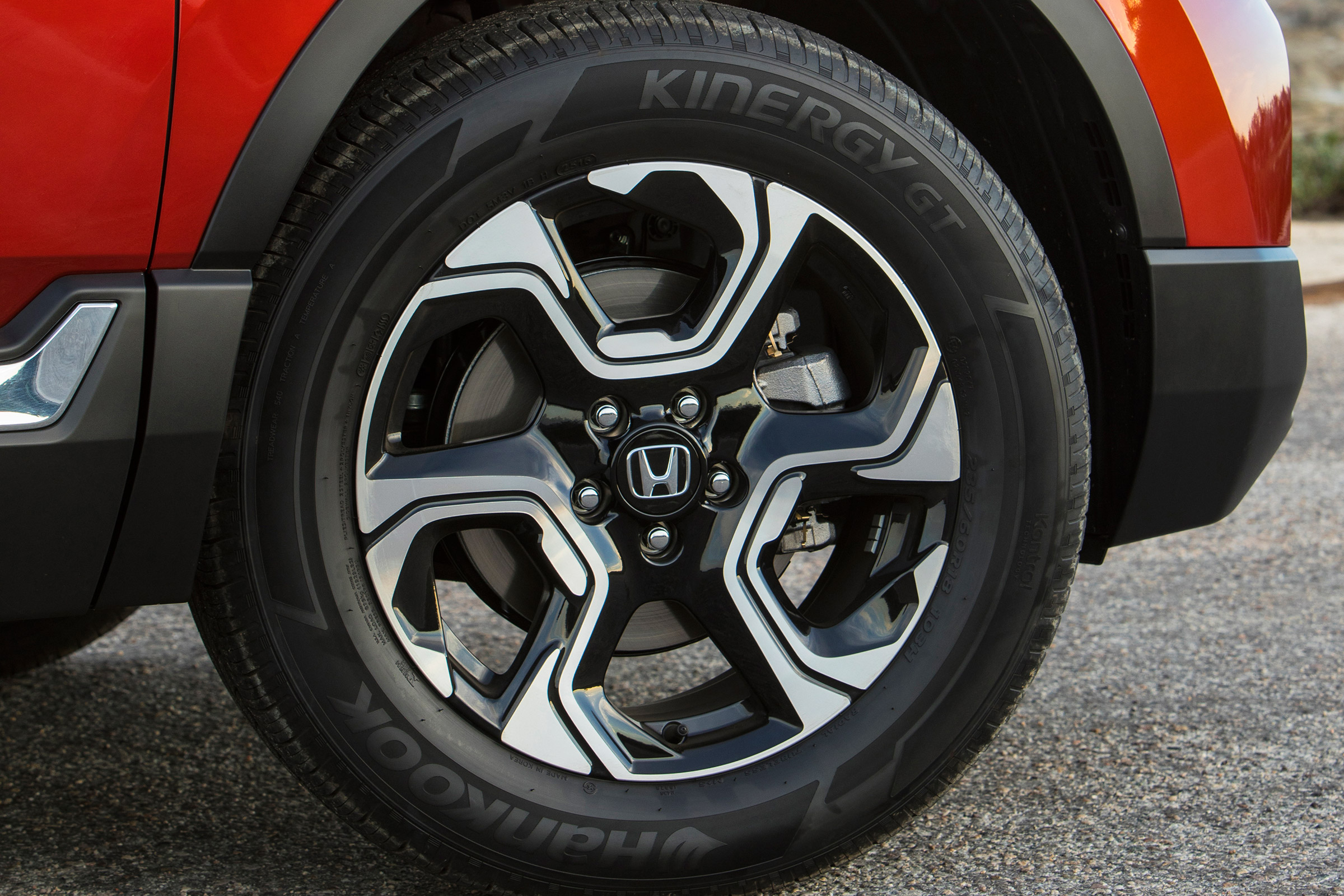New Honda CR-V - wheel detail