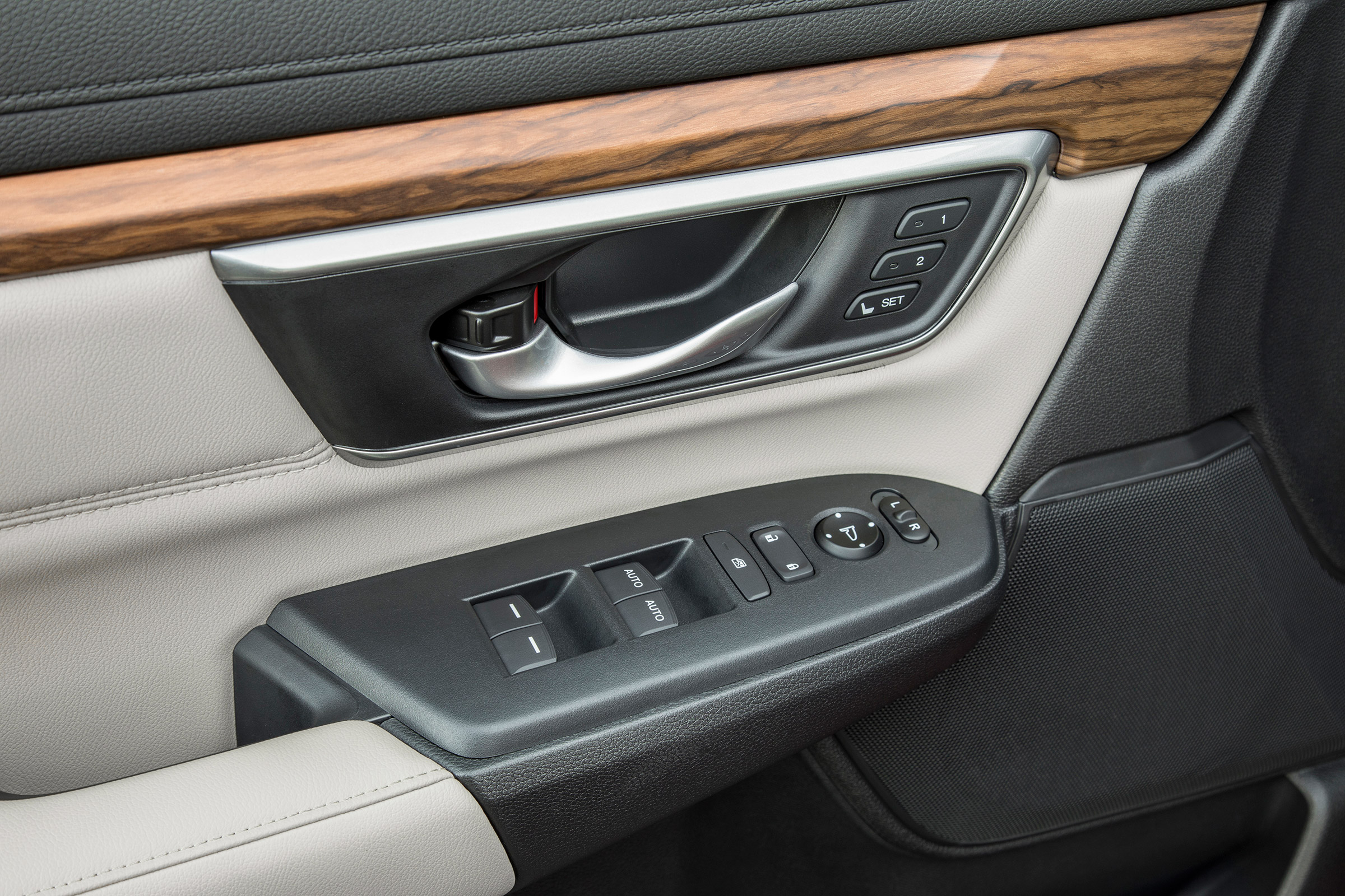 New Honda CR-V - window controls