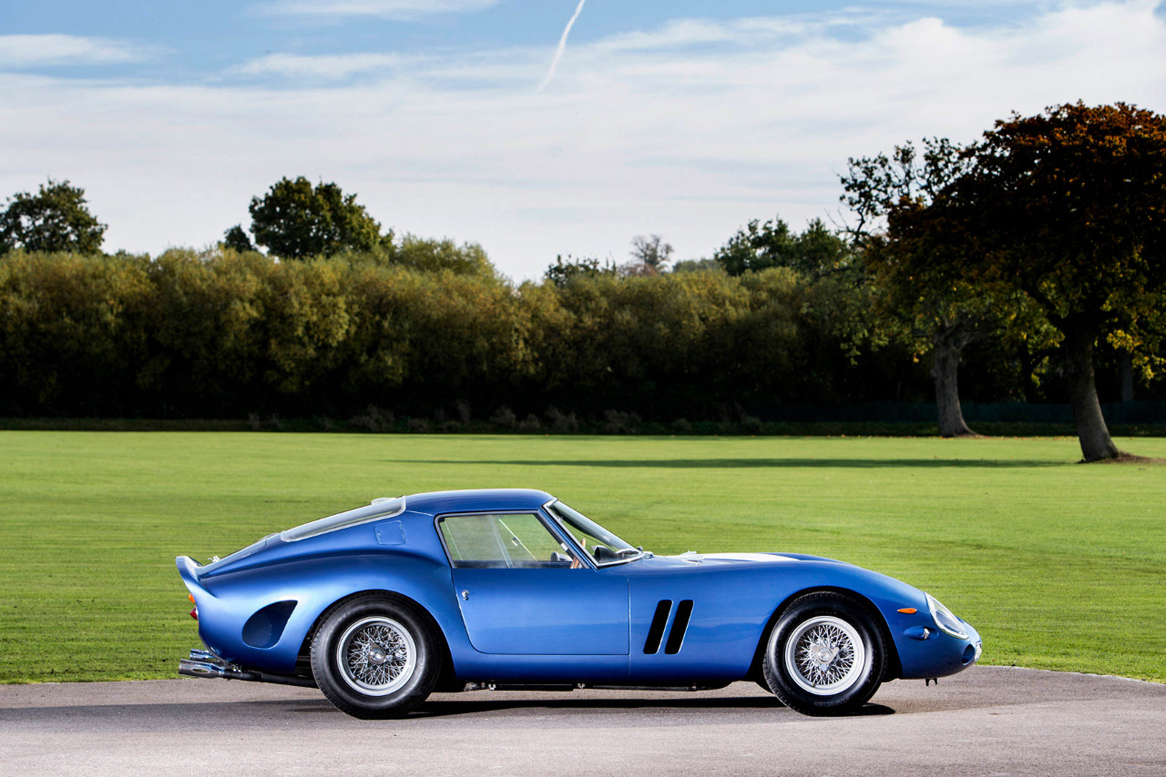 250 GTO side