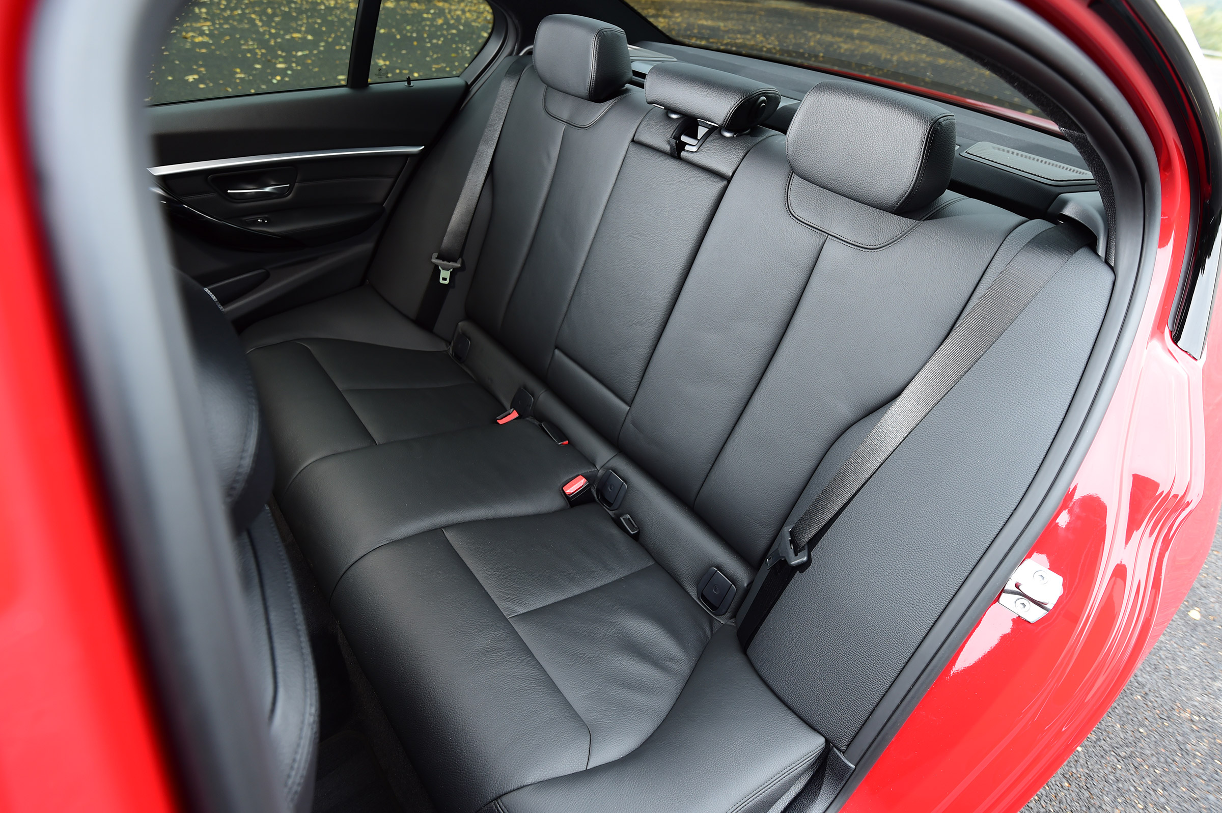 BMW 340i - rear seats