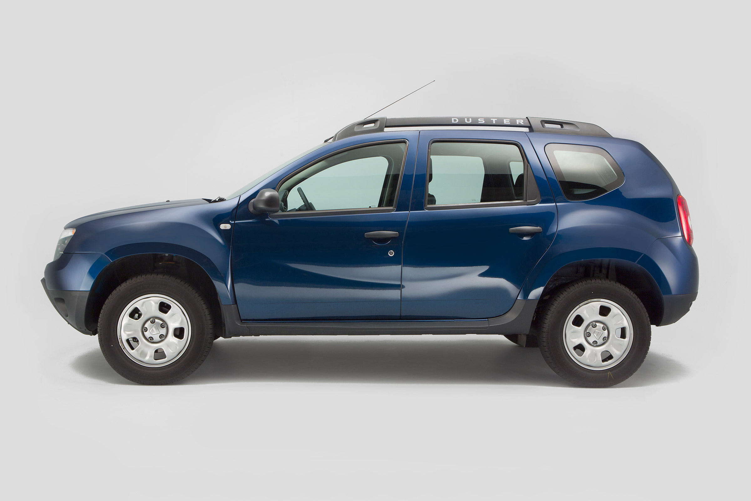 Used Dacia Duster - side