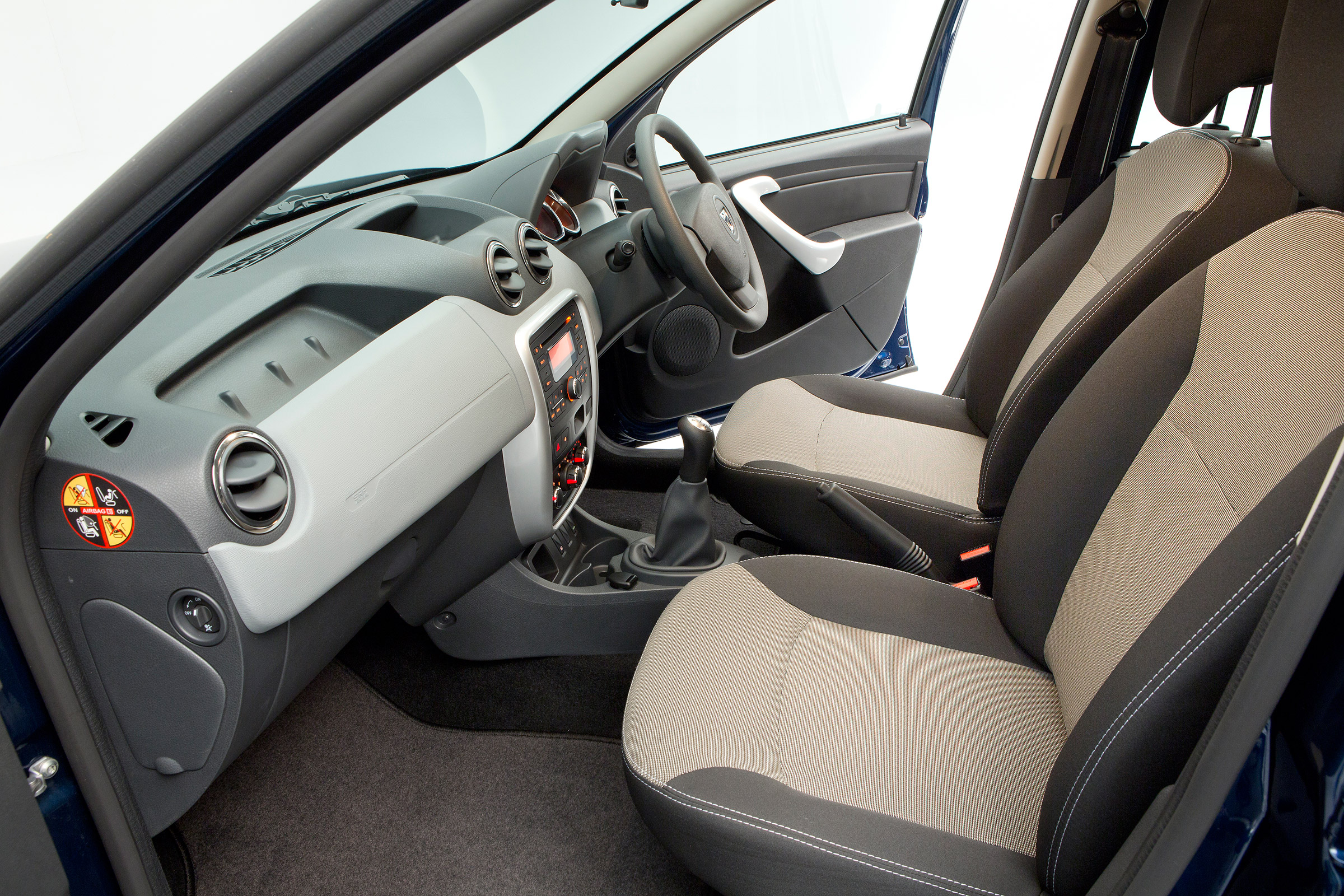 Used Dacia Duster - front seats