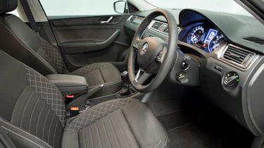 Used Skoda Rapid - front seats