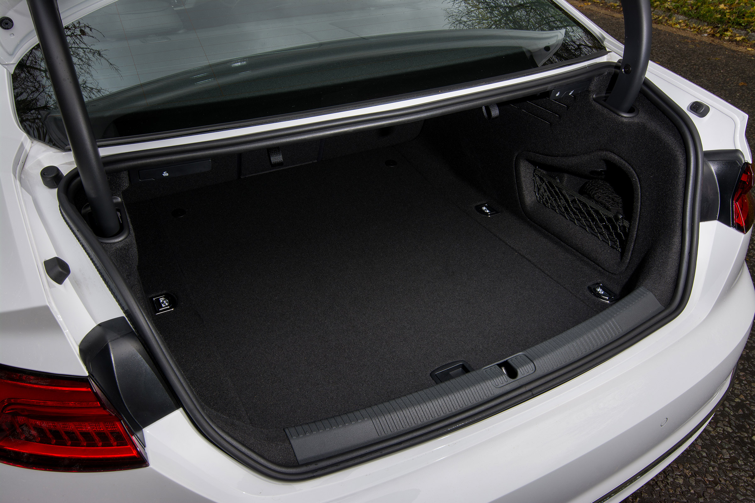 Audi A5 Coupe 2.0 TDI - boot