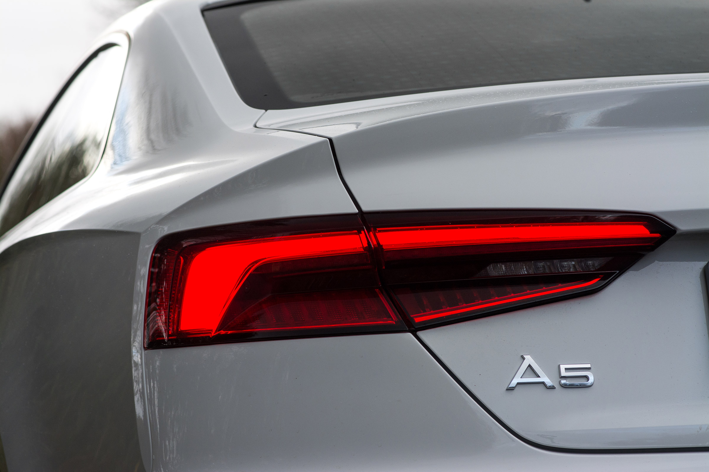 Audi A5 Coupe 2.0 TDI - rear light detail