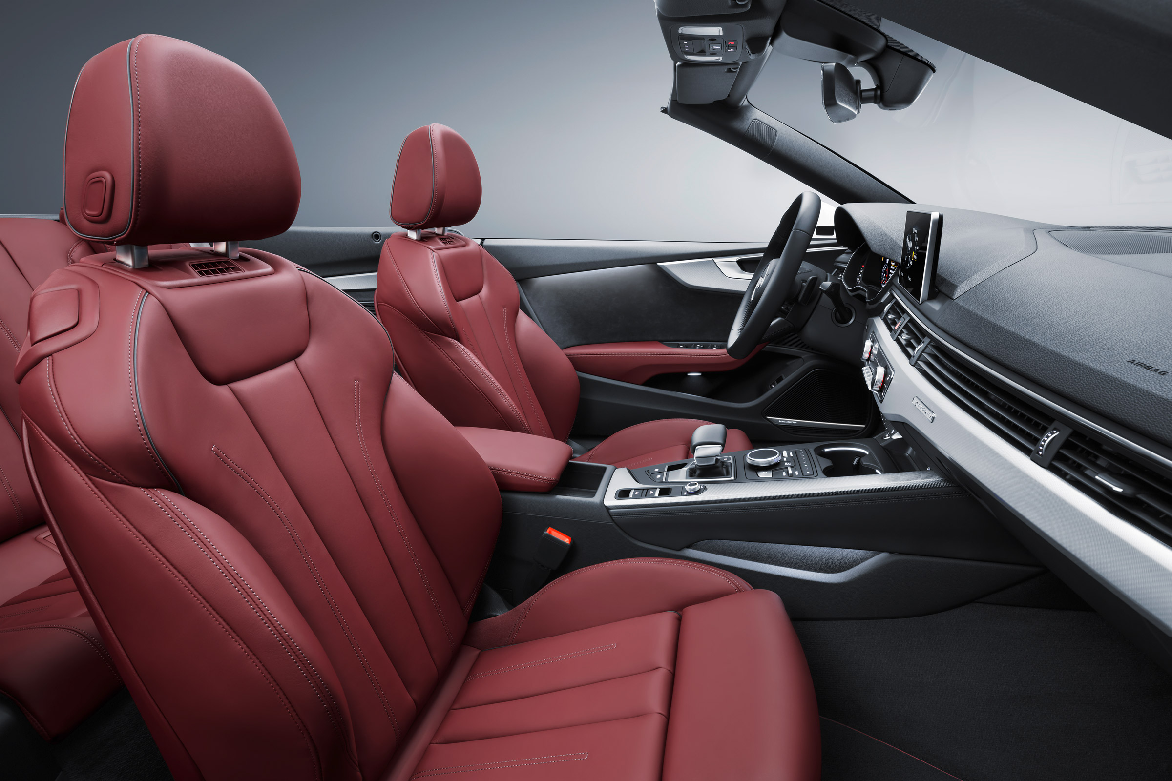 New Audi A5 Cabriolet 2017 front seats