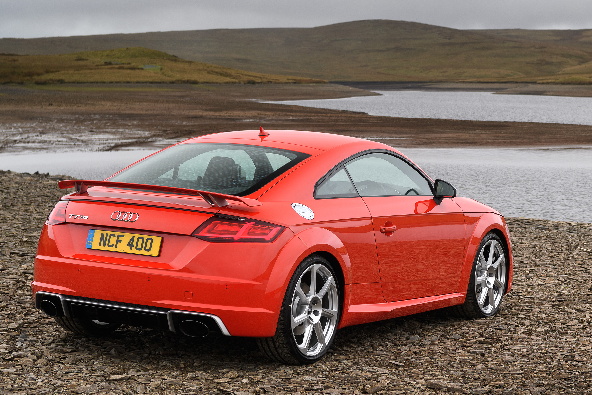 Audi TT RS 2016 - rear quarter