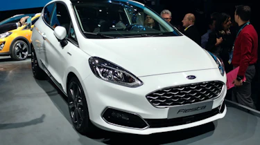 New 2017 Ford Fiesta Vignale - presentation front