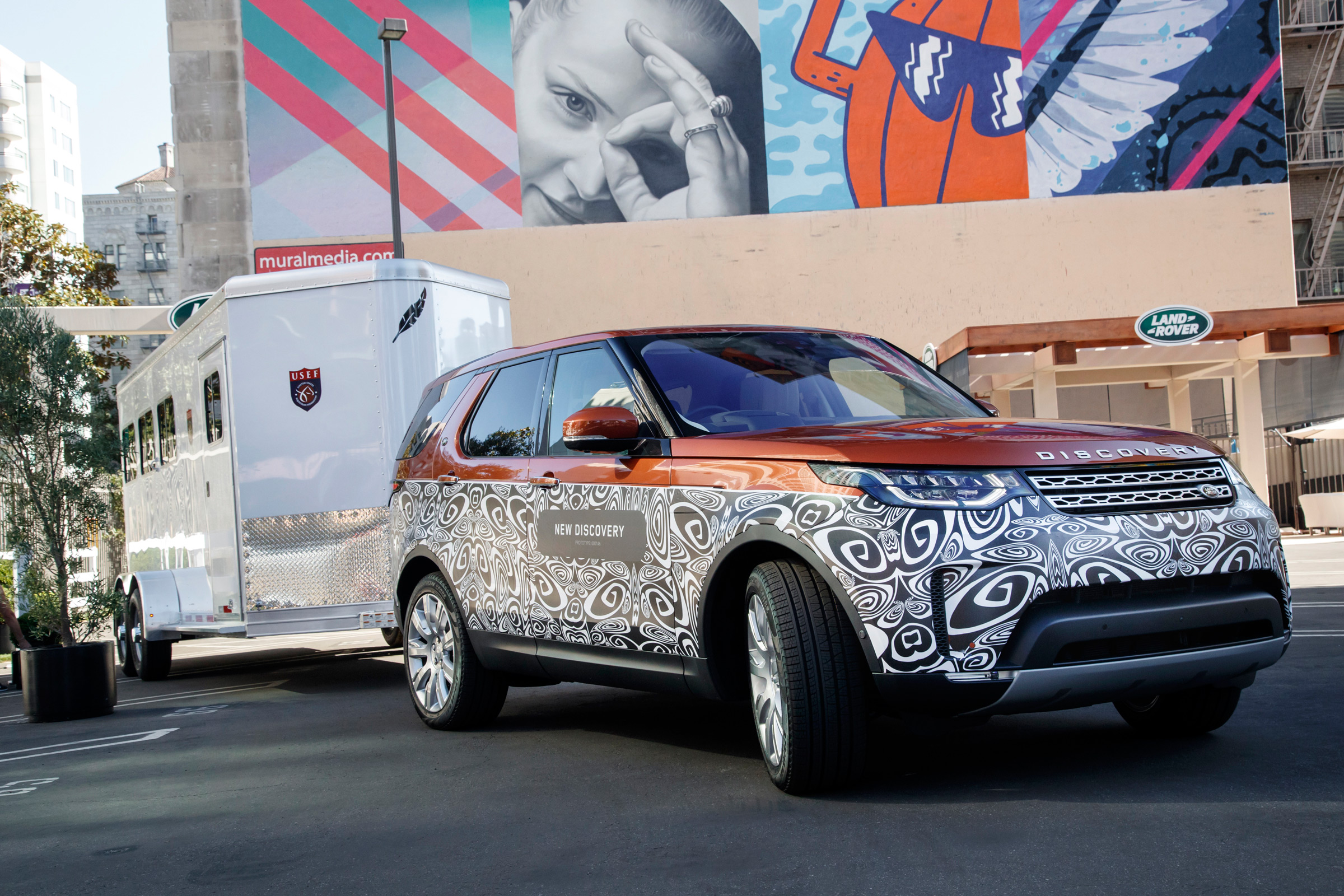 Land Rover Discovery - Advanced Trailer Assist 4
