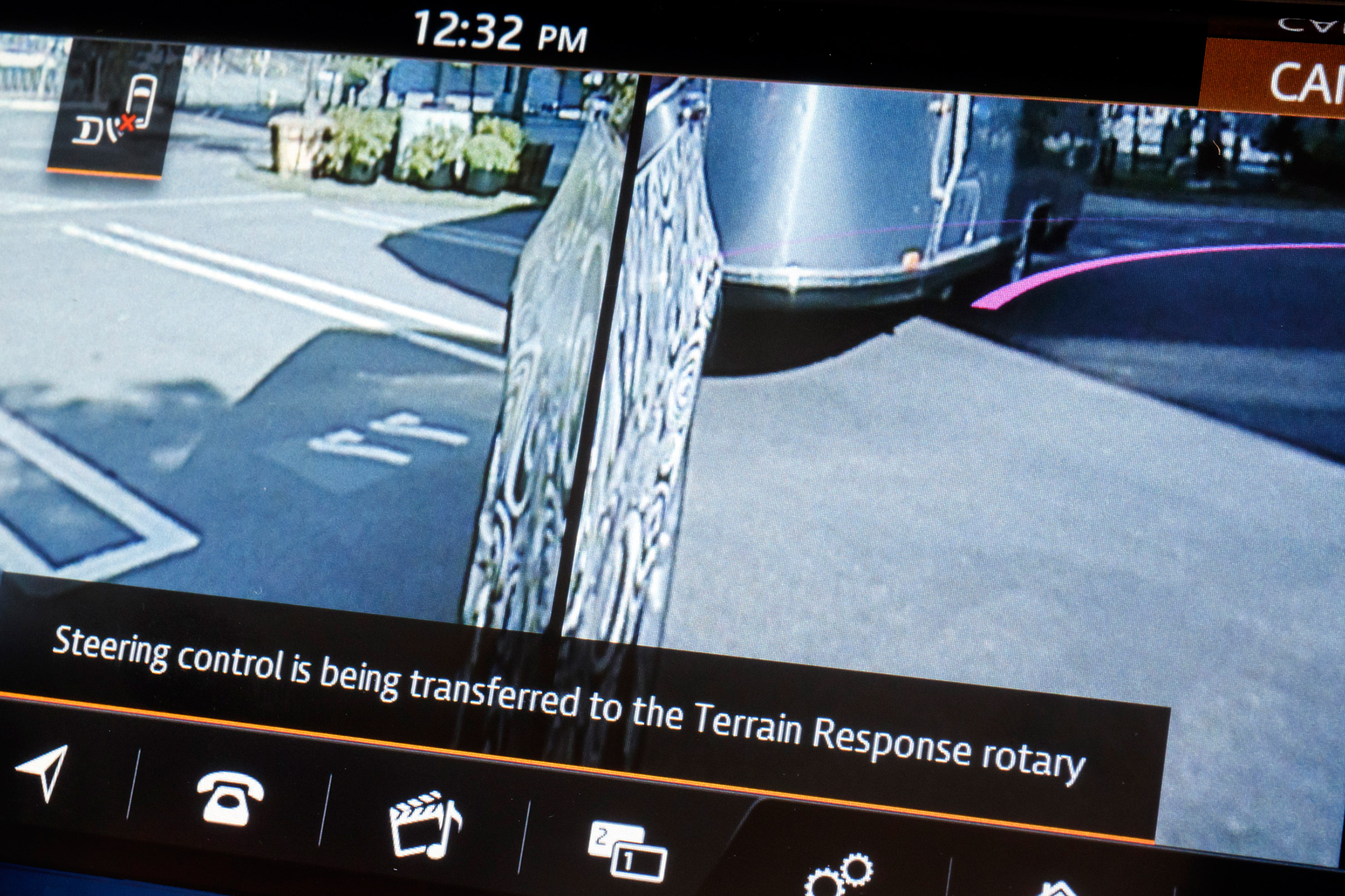New Discovery Advanced Tow Assist