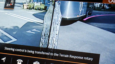 New Discovery Advanced Tow Assist