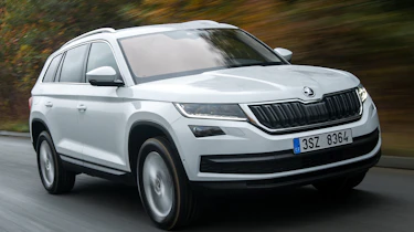 Skoda Kodiaq SUV - front tracking
