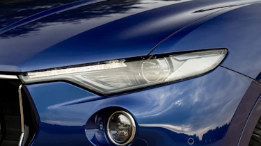 Maserati Levante - headlight