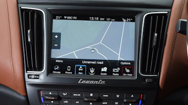 Maserati Levante - sat-nav