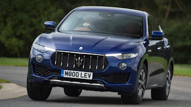 Maserati Levante - front cornering