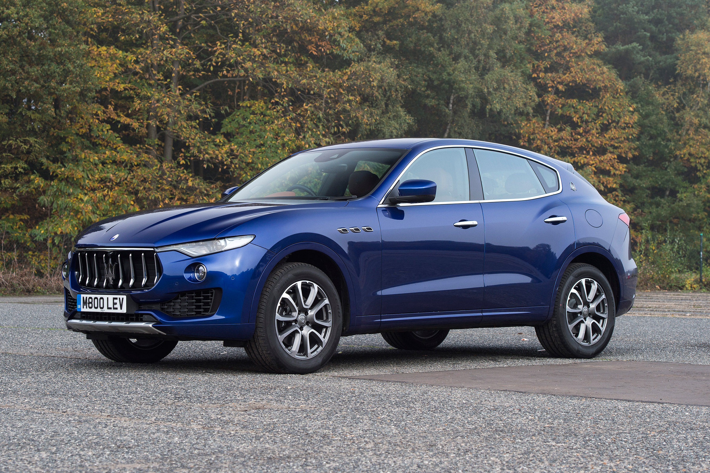 Maserati Levante - front static