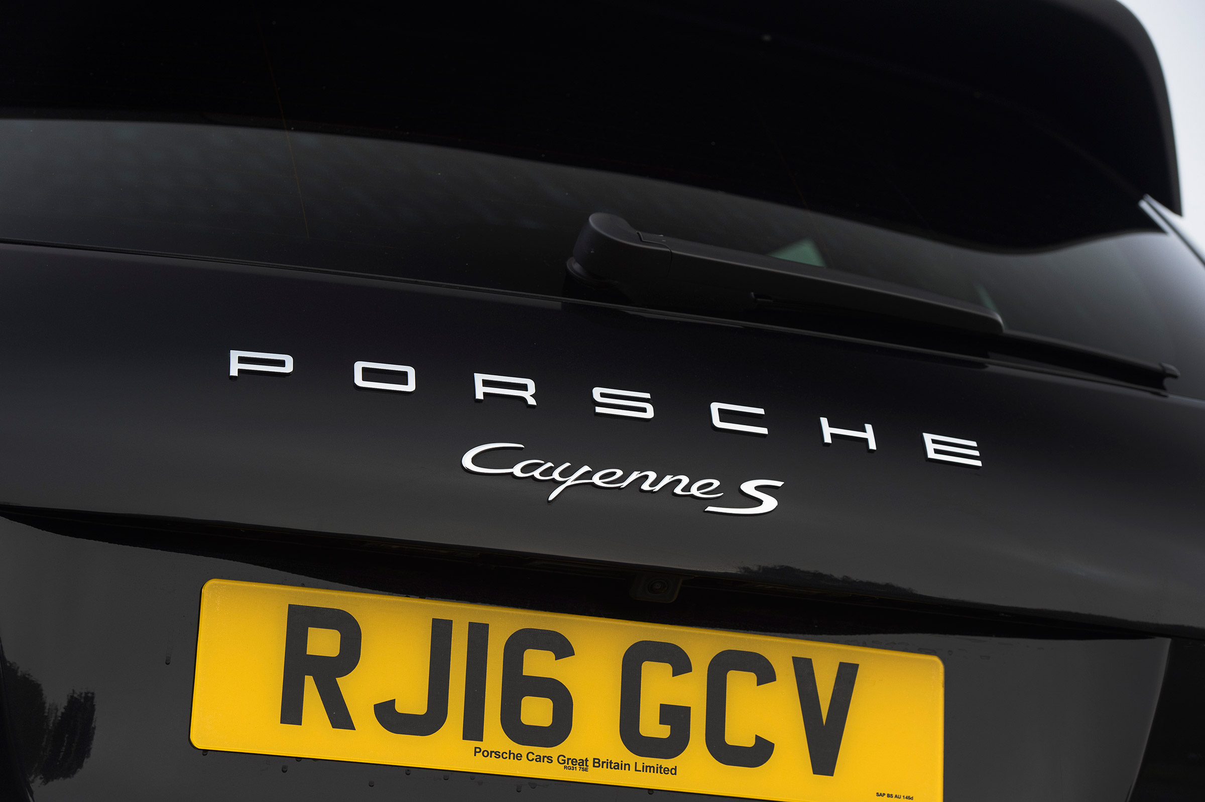 Porsche Cayenne Diesel - rear detail