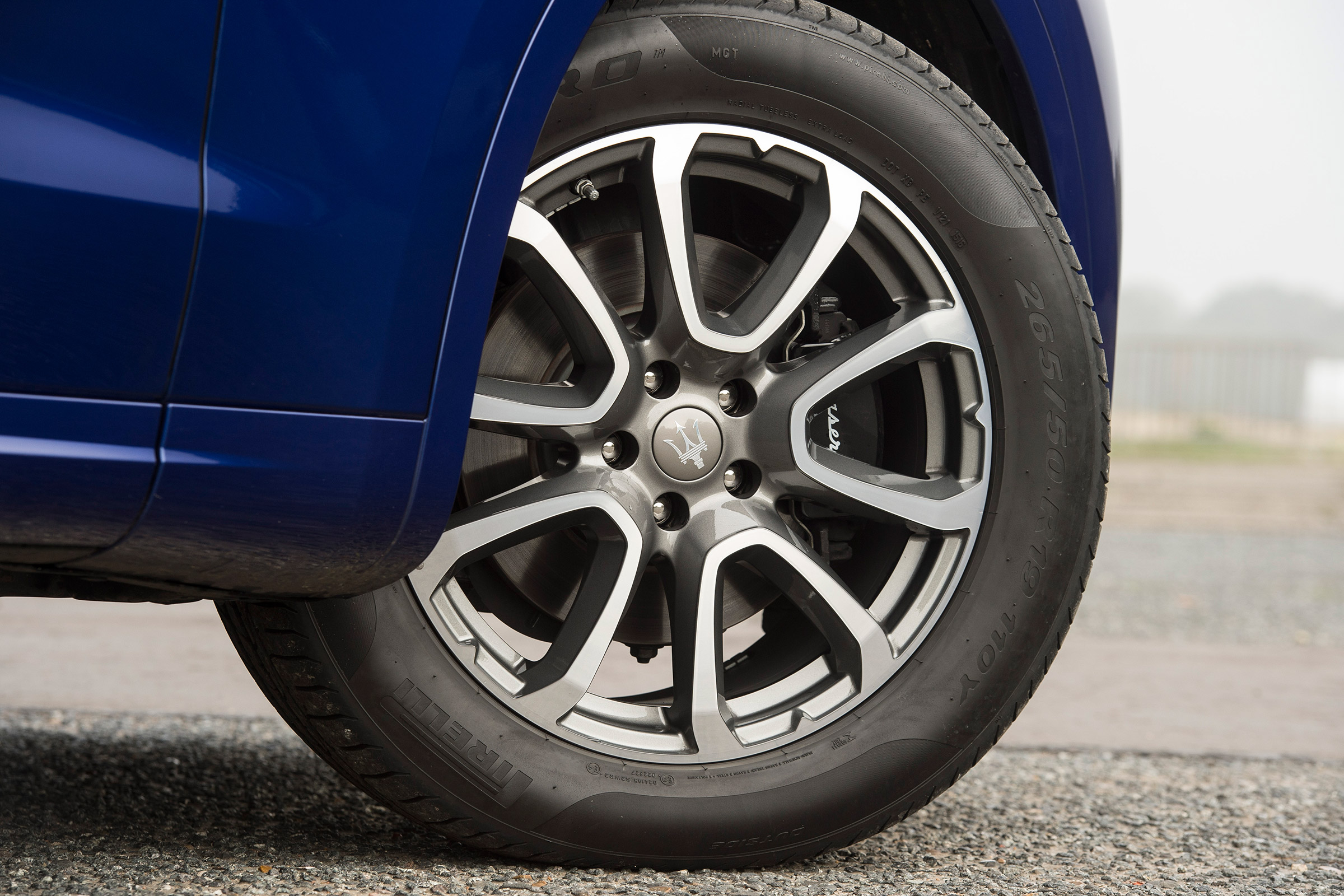 Maserati Levante - wheel
