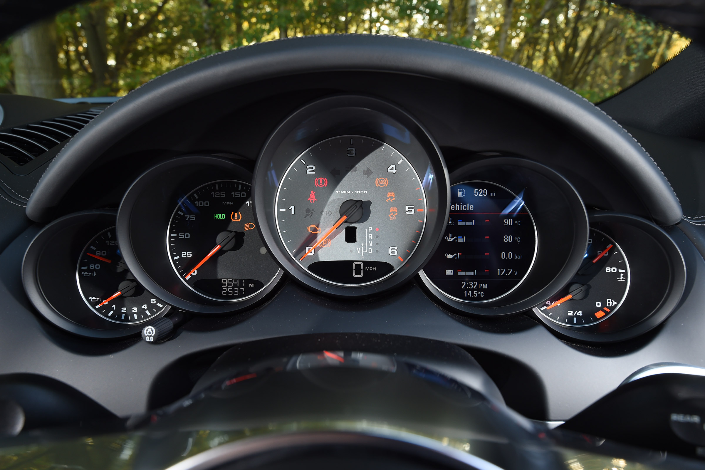 Porsche Cayenne Diesel - dials