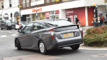 Toyota Prius long-termer - cornering rear