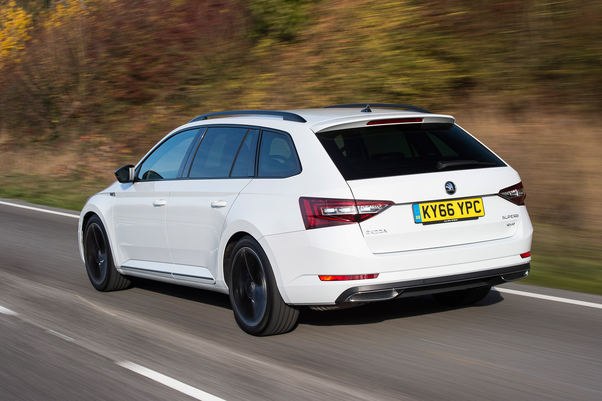 Skoda Superb Sportline Estate - rear